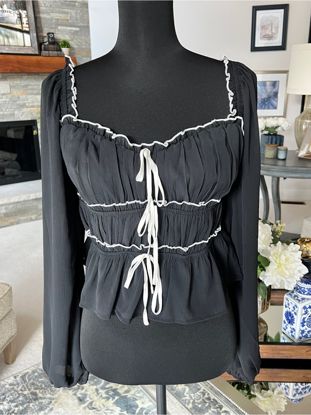 NWOT Chic Black Blouse with White Accents (Juniors)